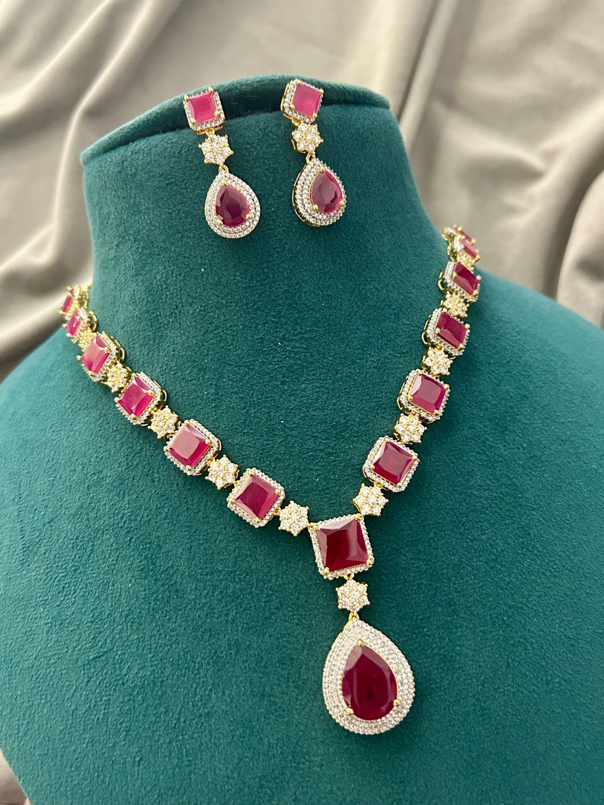 Graceful Ruby Pink Diamond Look Necklace Set